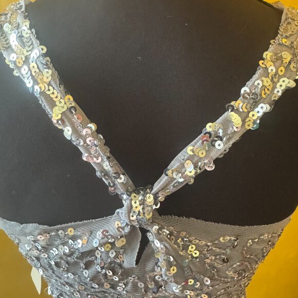 ✨ Vintage! Y2k! NWT XXI Silver Sequin Tank Top – Size M - Picture 6 of 12